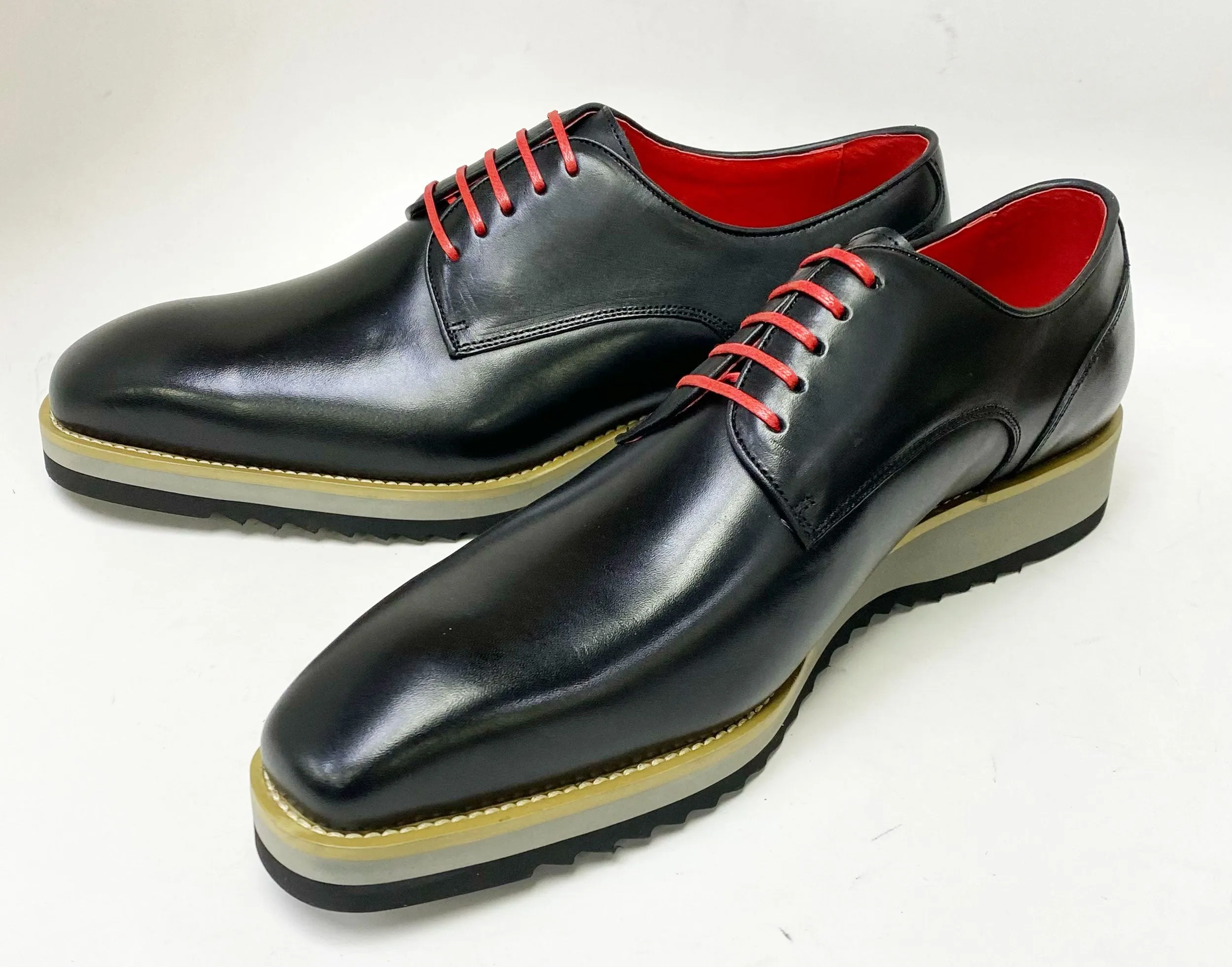 Burnished Calfskin Lace-Up Shoe Black