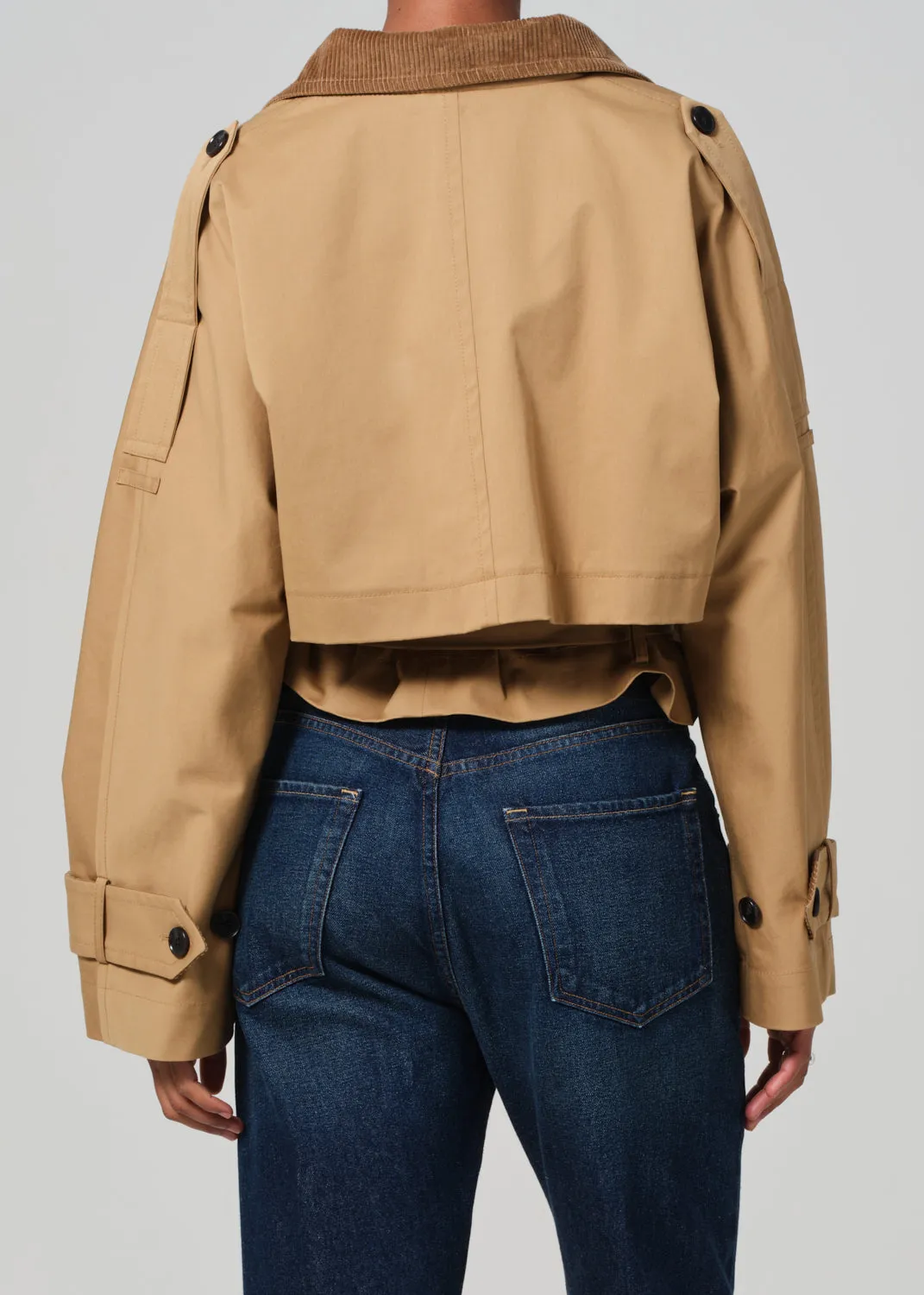 Kiernen Cropped Barn Jacket in British Tan